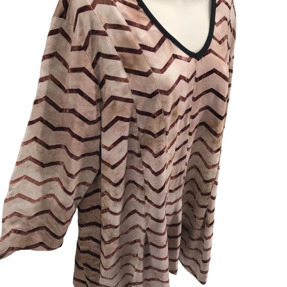 Shannon Ford New York Womens Brown Tan Geo Zig Zag Print V Neck Peplum Blouse 1X - Picture 2 of 12